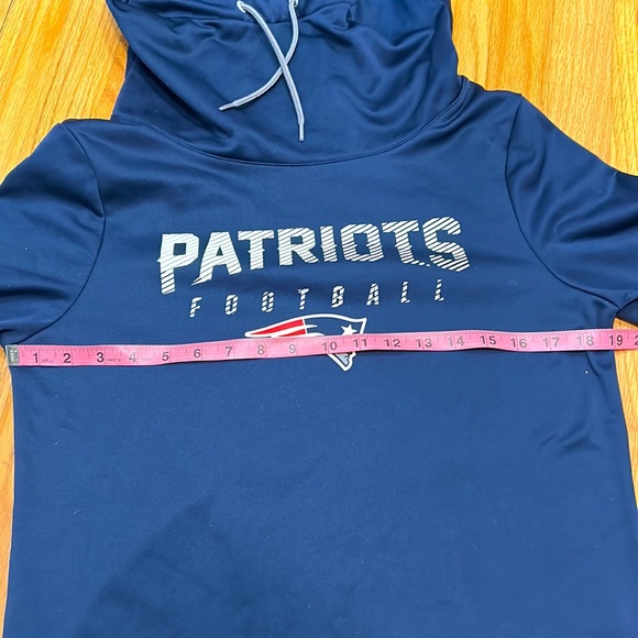 PATRIOTS ✨ 🏈 Women’s Funnel Neck Hoodie Fleece Sweatshirt Medium NFL - Picture 5 of 6